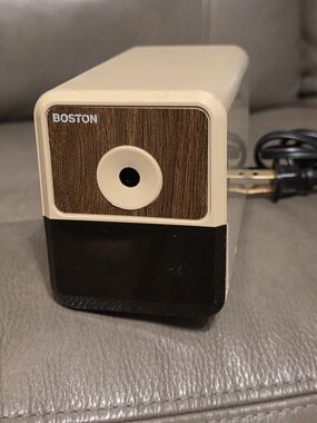 BOSTON Electric Pencil Sharpener Model 18 Vintage Tested/Working